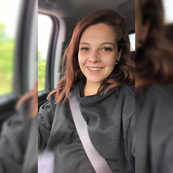 Meet your Posher, Danyka - Picture 1 of 1